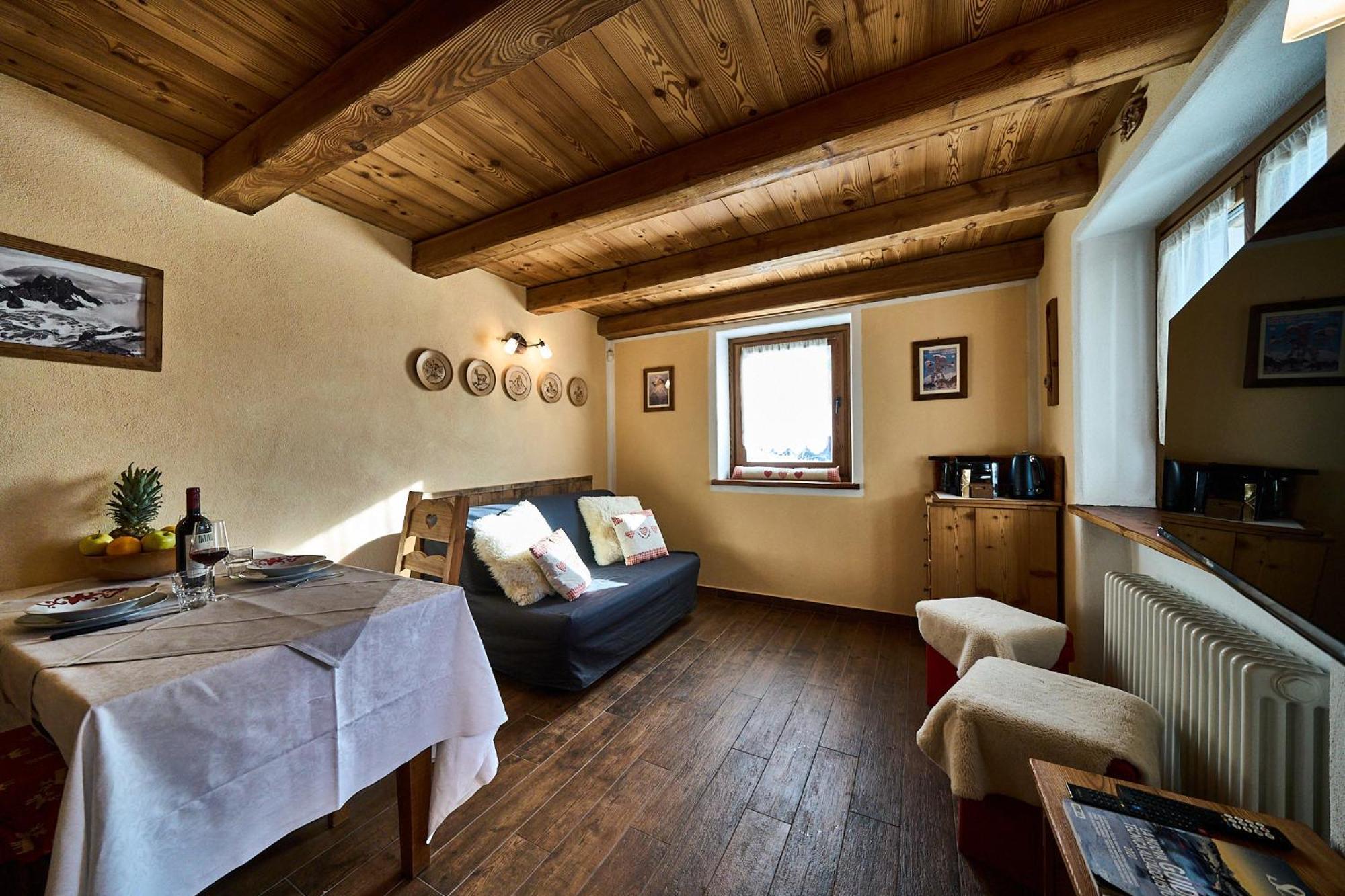 Mcx Vacation Rental - Maison Loz Duplex In Villaggio Tipico Valdostano Con Comfort Moderni E Panorama Mozzafiato Valtournenche Exteriör bild